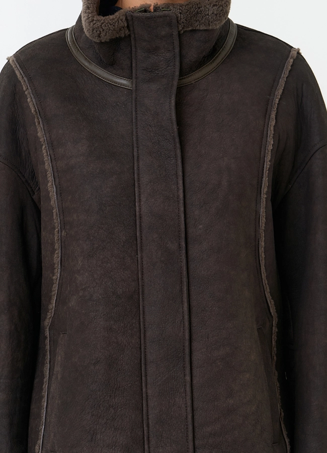 Натуральная дубленка с воротником стойкой модель № 34212 универмаг малина фото