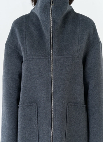 Женское длинное пальто с воротником стойкой фото