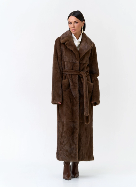 Длинная шуба из меха норки с поясом