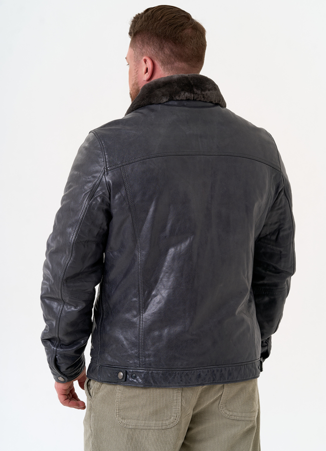 Куртка из натуральной кожи с отделкой из овчины модель № 31423 универмаг малина