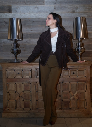 Куртка женская из замши