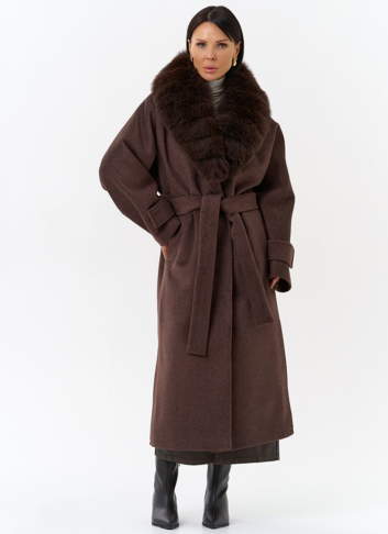 Женское утепленное пальто с отделкой из меха песца