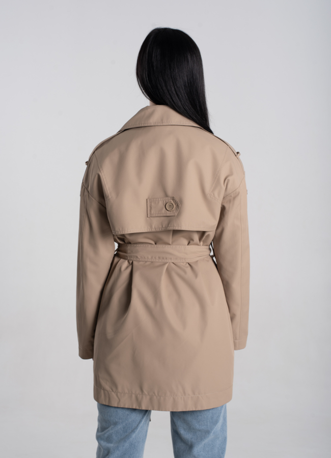 Плащ женский с английским воротником   модель № 24540 в рассрочку