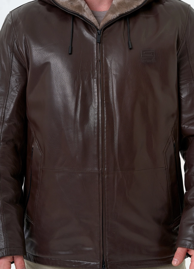 Мужская дубленка коричневого цвета с капюшоном модель № 31777 универмаг малина