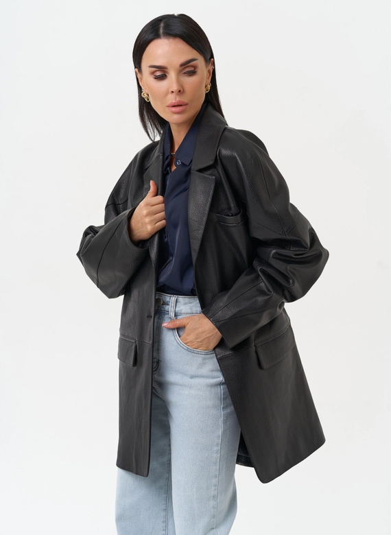 Жакет из натуральной кожи черного цвета