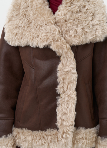 Дубленка из эко замши с высоким воротником